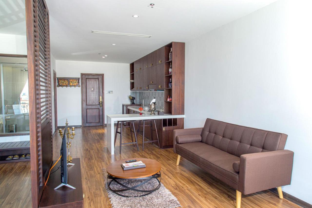 Dong Duong Hotel & Suites - Afternoon Tea Inclusive - Very Central Ντα Νανγκ Εξωτερικό φωτογραφία