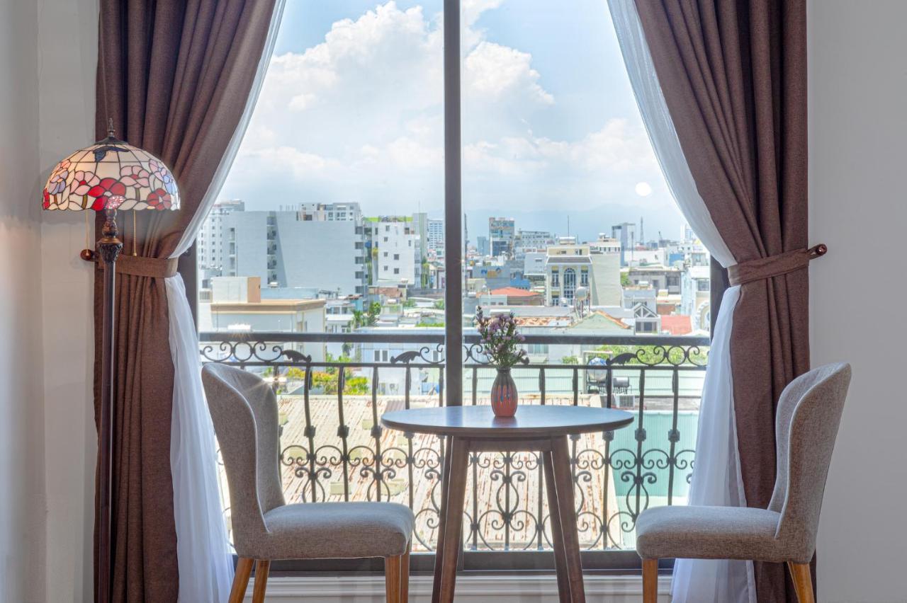 Dong Duong Hotel & Suites - Afternoon Tea Inclusive - Very Central Ντα Νανγκ Εξωτερικό φωτογραφία