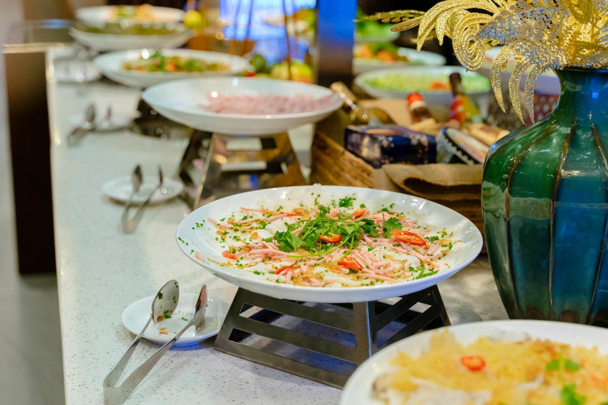 Dong Duong Hotel & Suites - Afternoon Tea Inclusive - Very Central Ντα Νανγκ Εξωτερικό φωτογραφία