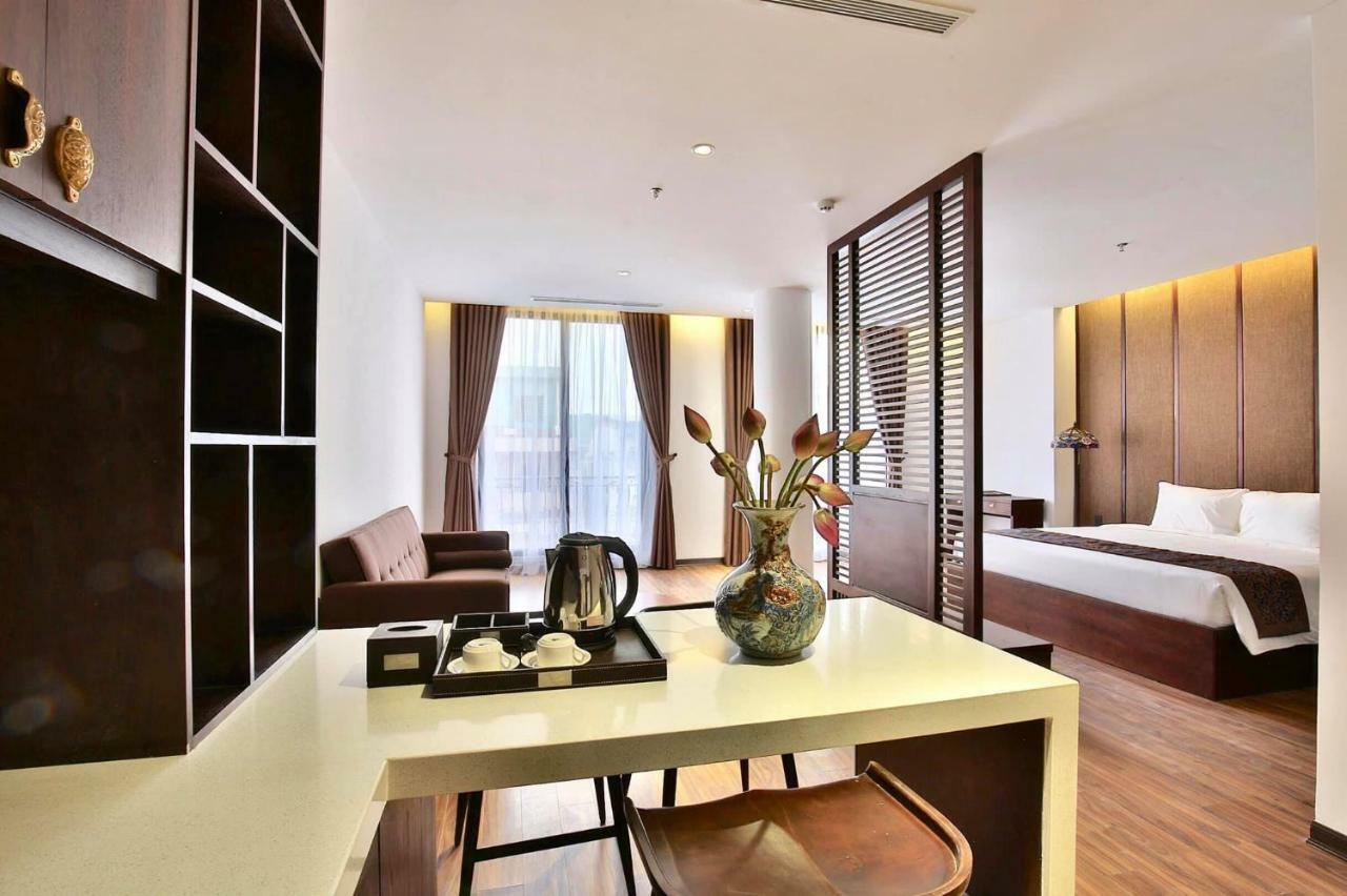 Dong Duong Hotel & Suites - Afternoon Tea Inclusive - Very Central Ντα Νανγκ Εξωτερικό φωτογραφία