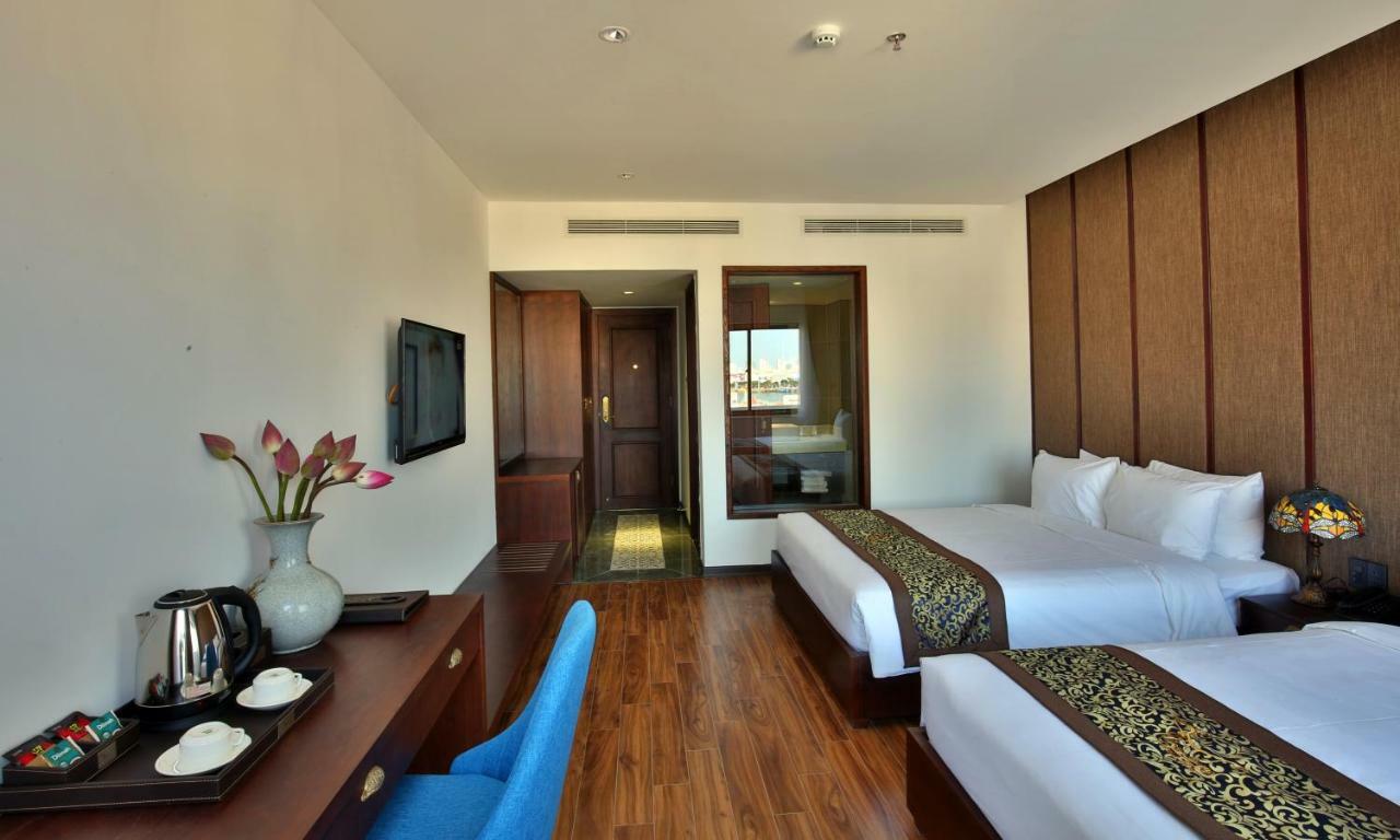 Dong Duong Hotel & Suites - Afternoon Tea Inclusive - Very Central Ντα Νανγκ Εξωτερικό φωτογραφία